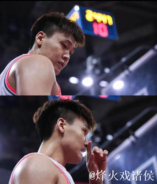 赵睿主场首战砍下8分! 赵睿主场首战砍下8分!