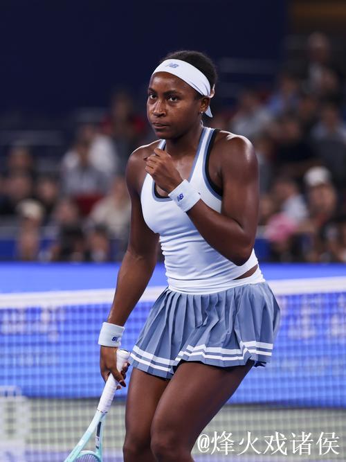 高芙首次问鼎武汉网球公开赛女单冠军